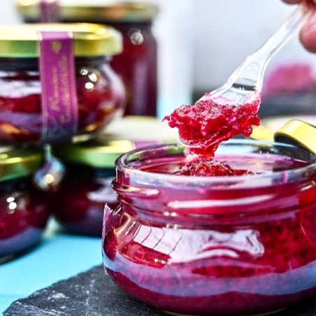 100 pétales de roses du Soleil de Minuit dans un pot